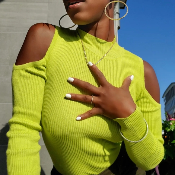 Open Shoulder Top Green (LAST ONE) - Picture 3 of 5